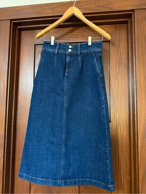 Banana Republic Dark Blue Denim Flare Skirt